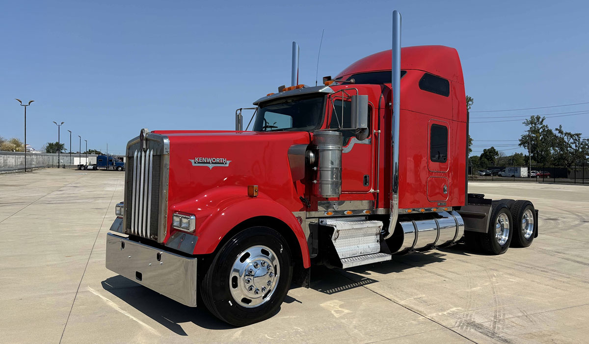 Kenworth w900L Truck